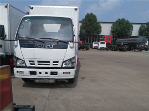 面包式海鮮冷藏車(chē)與大型鮮奶冷藏車(chē)價(jià)格解析及專用車(chē)選購(gòu)指南